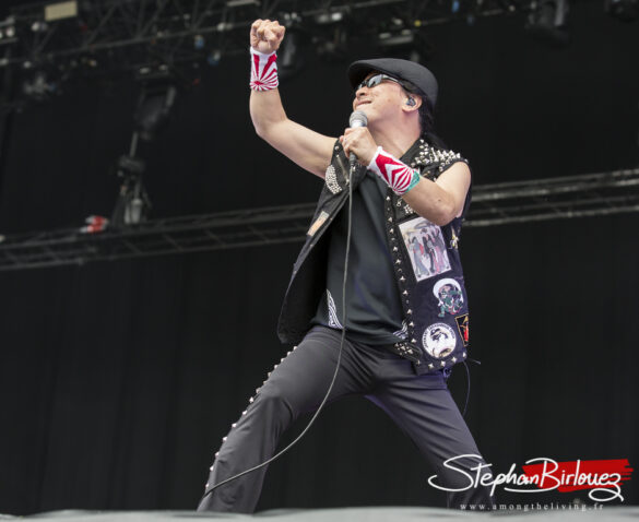 LOUDNESS