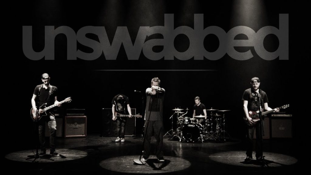 UNSWABBED - De L'ombre à la Lumière