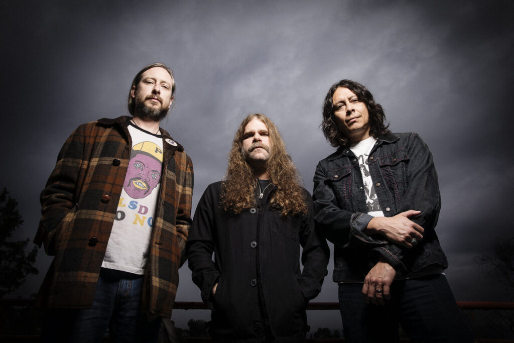 EARTHLESS